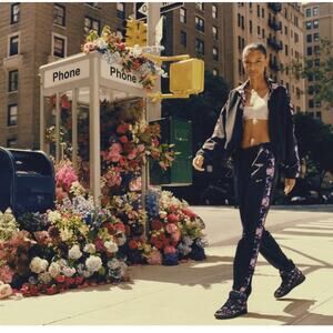 NEW Ralph Sampson x Tabitha Simmons Floral Puma Sneakers - Women's 7